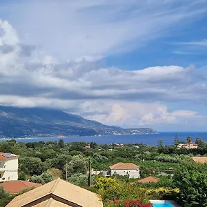  Villa Loukia